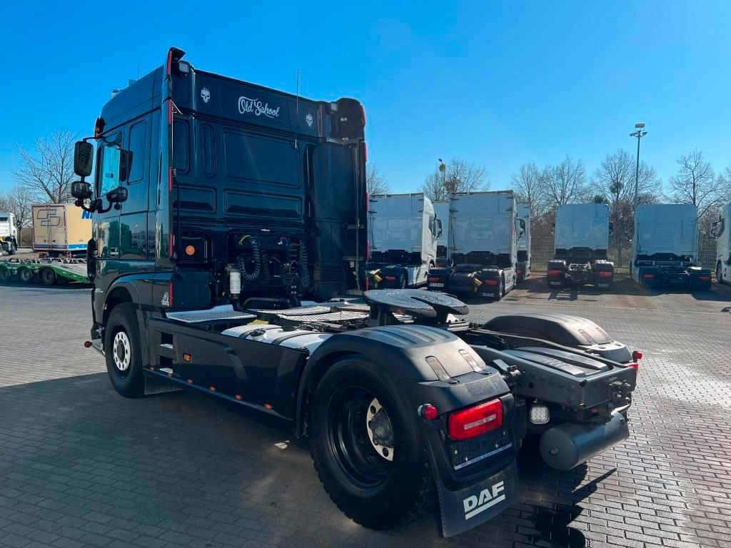 DAF XF 530 FT SC 4x4 PXP Intarder Kipphydraulik - Cabeza tractora: foto 3 DAF XF 530 FT SC 4x4 PXP Intarder Kipphydraulik - Cabeza tractora: foto 3