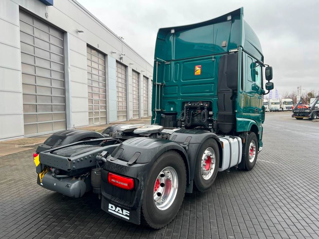 DAF XF 530 SSC FTG Liftlenkachse Retarder Standklima - Cabeza tractora: foto 4 DAF XF 530 SSC FTG Liftlenkachse Retarder Standklima - Cabeza tractora: foto 4