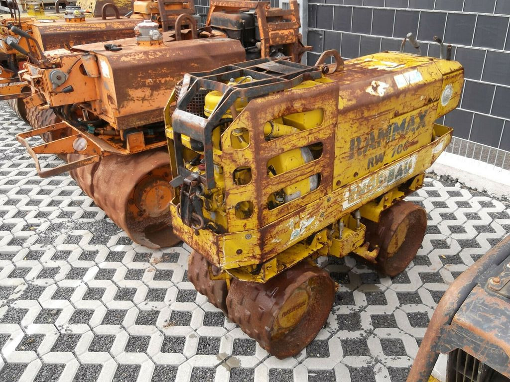 Rammax RW 700 - Mini compactadora: foto 3 Rammax RW 700 - Mini compactadora: foto 3
