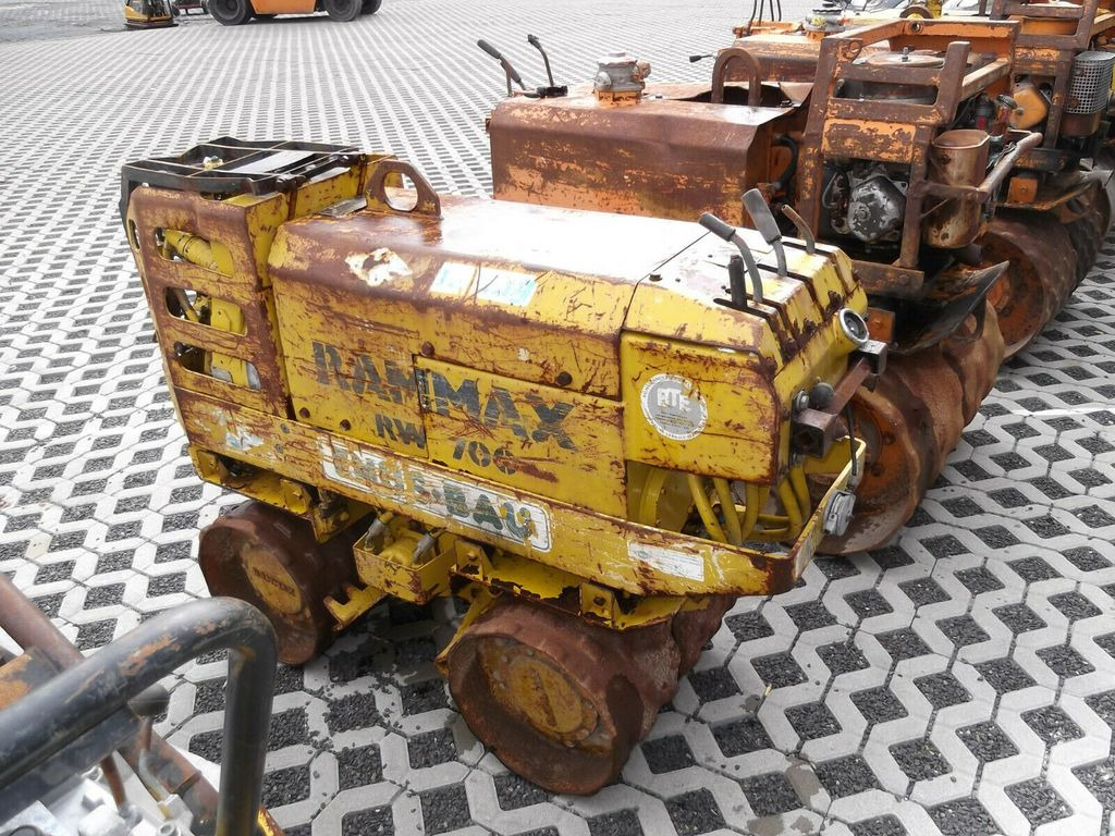 Rammax RW 700 - Mini compactadora: foto 2 Rammax RW 700 - Mini compactadora: foto 2