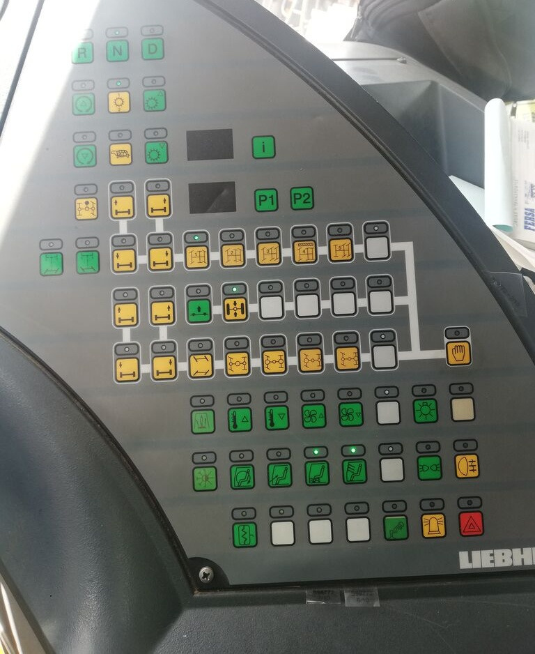 Autogrúa Liebherr LTM 1070 4.2: foto 12