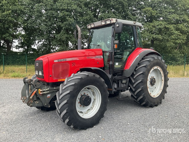 2002 Massey Ferguson 8240 4WD Tractor - Tractor: foto 1 2002 Massey Ferguson 8240 4WD Tractor - Tractor: foto 1