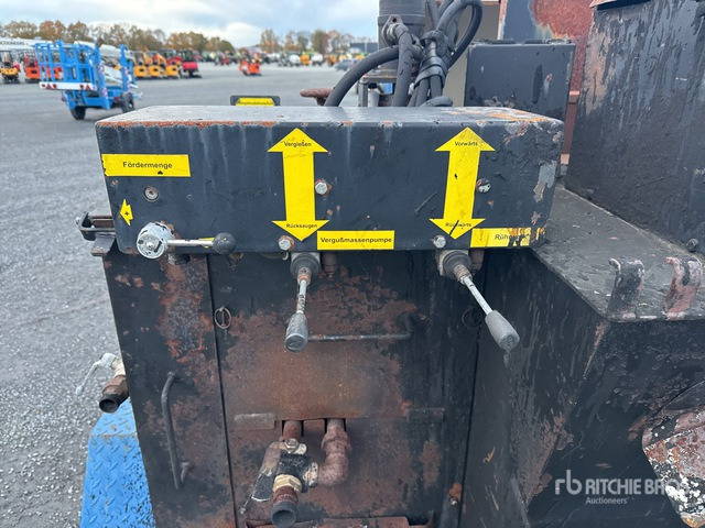 2010 Richard Rupprecht GmbH 230-RW Asphalt Distributor Trailer - Cisterna de riego asfáltico: foto 4 2010 Richard Rupprecht GmbH 230-RW Asphalt Distributor Trailer - Cisterna de riego asfáltico: foto 4