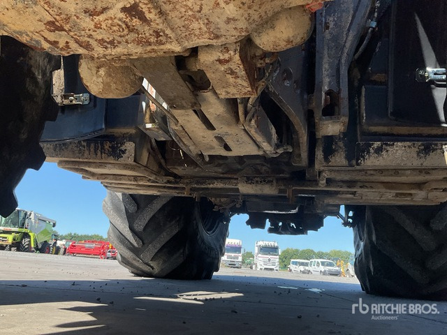 2012 Massey Ferguson 8650 Dyna-VT 4WD Tractor - Tractor: foto 5 2012 Massey Ferguson 8650 Dyna-VT 4WD Tractor - Tractor: foto 5