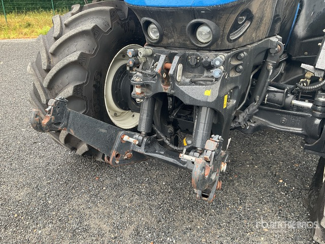 2016 New Holland T 7.315 Auto Command HD 4WD Tractor - Tractor: foto 4 2016 New Holland T 7.315 Auto Command HD 4WD Tractor - Tractor: foto 4
