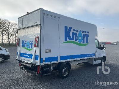 MERCEDES-BENZ SPRINTER 307 CD 4x2 - Furgón: foto 3 MERCEDES-BENZ SPRINTER 307 CD 4x2 - Furgón: foto 3