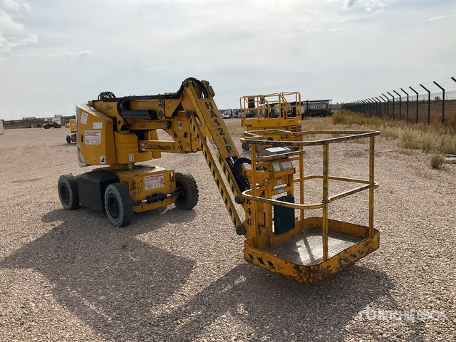 2002 Haulotte HA12IP 2WD Electric Articulating Boom Lift - Plataforma articulada: foto 2 2002 Haulotte HA12IP 2WD Electric Articulating Boom Lift - Plataforma articulada: foto 2
