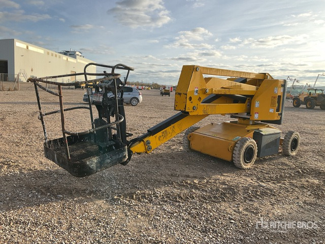 2004 Haulotte HA15I 2WD Electric Articulating Boom Lift - Plataforma articulada: foto 3 2004 Haulotte HA15I 2WD Electric Articulating Boom Lift - Plataforma articulada: foto 3