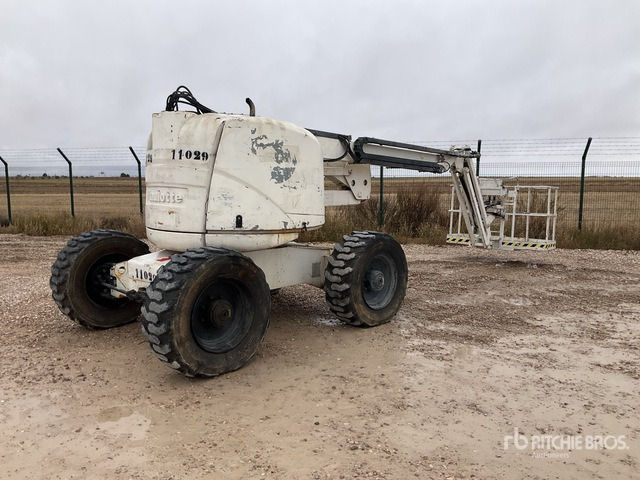 2004 Haulotte HA18SPX 4WD Diesel Articulating Boom Lift - Plataforma articulada: foto 2 2004 Haulotte HA18SPX 4WD Diesel Articulating Boom Lift - Plataforma articulada: foto 2