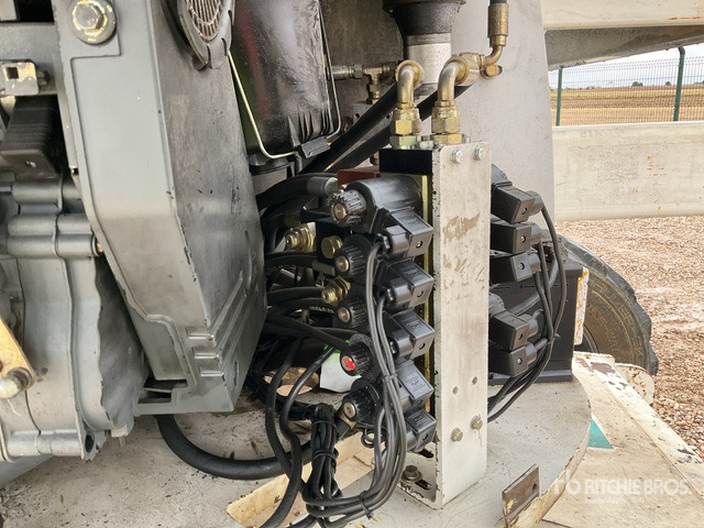 2004 Haulotte HA18SPX 4WD Diesel Articulating Boom Lift - Plataforma articulada: foto 5 2004 Haulotte HA18SPX 4WD Diesel Articulating Boom Lift - Plataforma articulada: foto 5