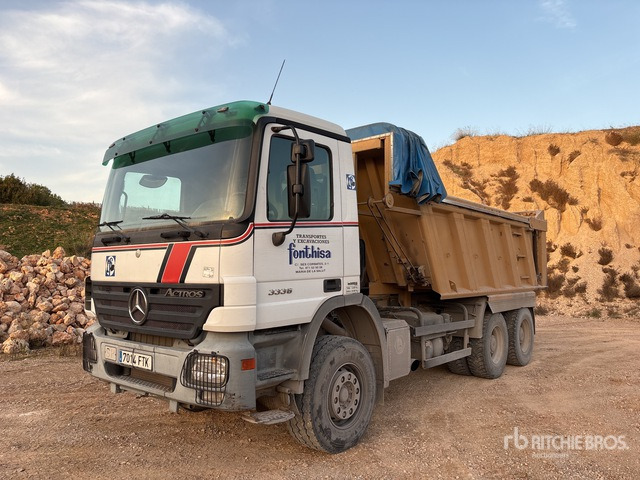 2007 Mercedes Benz Actros 3336K 6x4 T/A Dump Truck - Camión volquete: foto 2 2007 Mercedes Benz Actros 3336K 6x4 T/A Dump Truck - Camión volquete: foto 2