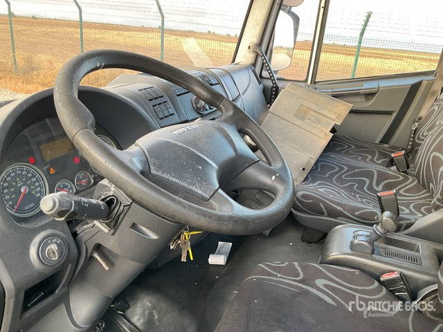 Camión caja cerrada 2012 Iveco Eurocargo 75E18 4x2 Van Truck: foto 6 Camión caja cerrada 2012 Iveco Eurocargo 75E18 4x2 Van Truck: foto 6