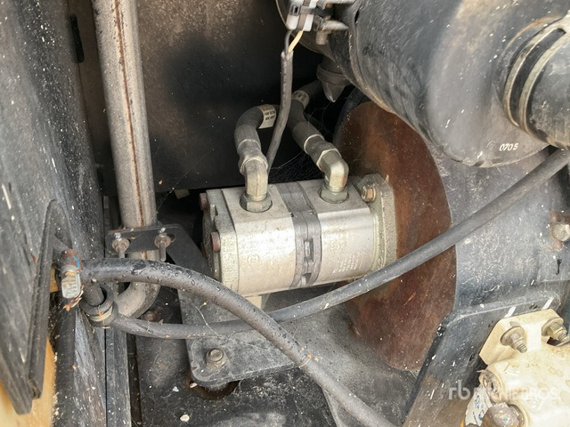 2012 Manitou 120SC 4x4 Diesel Scissor Lift - Plataforma de tijeras: foto 4 2012 Manitou 120SC 4x4 Diesel Scissor Lift - Plataforma de tijeras: foto 4