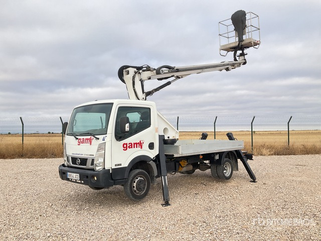 2015 Nissan NT400 Cabstar 2015 Oil&Steel Scorpion 1812 Sm ... Bucket Truck - Camión con plataforma elevadora: foto 3 2015 Nissan NT400 Cabstar 2015 Oil&Steel Scorpion 1812 Sm ... Bucket Truck - Camión con plataforma elevadora: foto 3