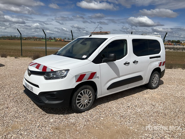 2022 Toyota Proace City Verso 5 Passenger Van - Minibús, Furgoneta de pasajeros: foto 2 2022 Toyota Proace City Verso 5 Passenger Van - Minibús, Furgoneta de pasajeros: foto 2