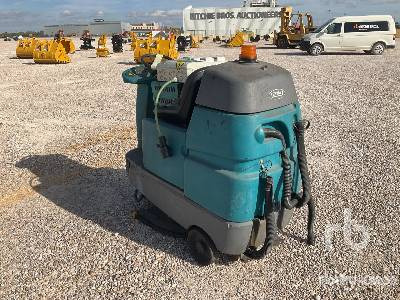 TENNANT T7 - Barredora industrial: foto 2 TENNANT T7 - Barredora industrial: foto 2