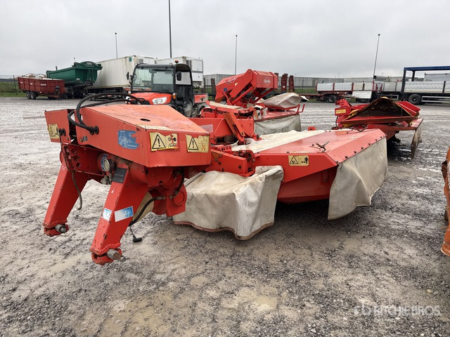 2001 Kuhn FC243R Lift Control Mower Conditioner - Segadora: foto 2 2001 Kuhn FC243R Lift Control Mower Conditioner - Segadora: foto 2
