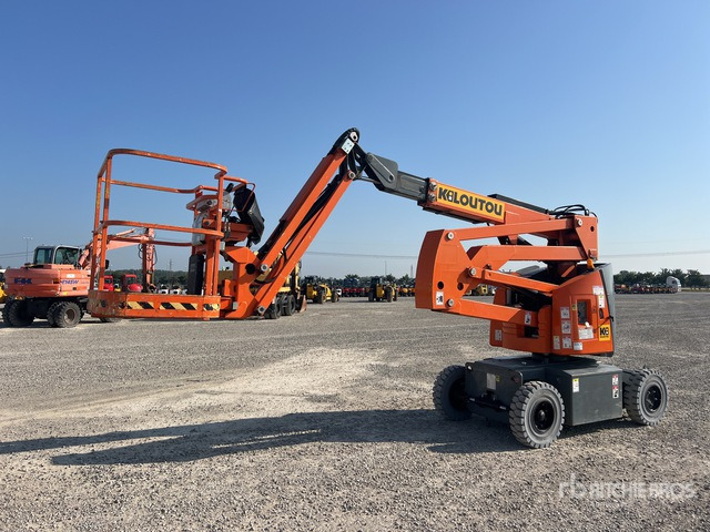 2011 Haulotte HA12IP Articulating Boom Lift - Plataforma articulada: foto 2 2011 Haulotte HA12IP Articulating Boom Lift - Plataforma articulada: foto 2