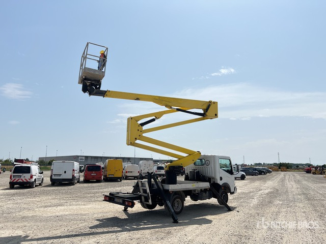 2011 Renault Maxity 2011 Socage DA320 20 m on Bucket Truck - Camión con plataforma elevadora: foto 4 2011 Renault Maxity 2011 Socage DA320 20 m on Bucket Truck - Camión con plataforma elevadora: foto 4