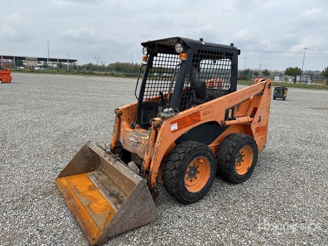 2012 Komatsu SK714-2 High Flow Skid Steer Loader - Minicargadora: foto 1 2012 Komatsu SK714-2 High Flow Skid Steer Loader - Minicargadora: foto 1