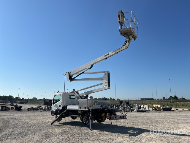2012 Nissan Cabstar Cabstar 35.11 2012 GSR E209PX 20 m on Bucket Truck - Camión con plataforma elevadora: foto 4 2012 Nissan Cabstar Cabstar 35.11 2012 GSR E209PX 20 m on Bucket Truck - Camión con plataforma elevadora: foto 4