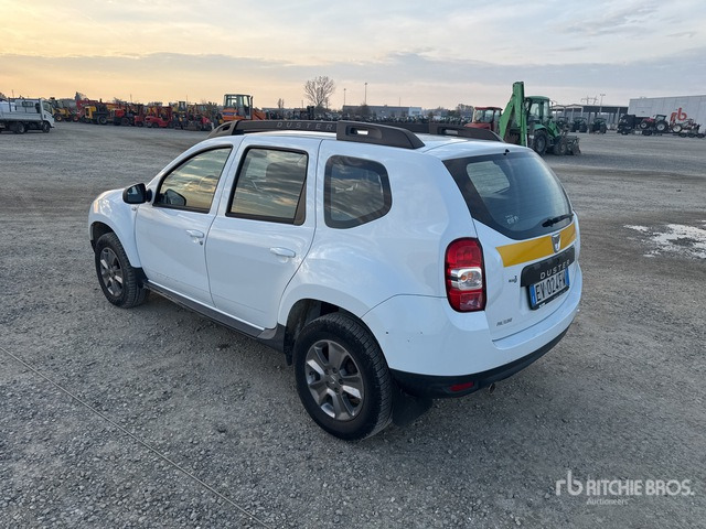 2014 DACIA DUSTER 4WD SUV - SUV/ Todoterreno: foto 3 2014 DACIA DUSTER 4WD SUV - SUV/ Todoterreno: foto 3