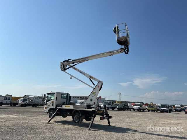 2019 Isuzu M21 2018 Oil&Steel Snake 189 18 m on Bucket Truck - Camión con plataforma elevadora: foto 4 2019 Isuzu M21 2018 Oil&Steel Snake 189 18 m on Bucket Truck - Camión con plataforma elevadora: foto 4