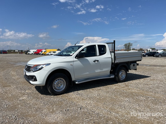 2020 Fiat Fullback 4x4 Extended Cab 2.4 154CV SX 4X4 Flatbed Truck - Furgoneta caja abierta: foto 2 2020 Fiat Fullback 4x4 Extended Cab 2.4 154CV SX 4X4 Flatbed Truck - Furgoneta caja abierta: foto 2
