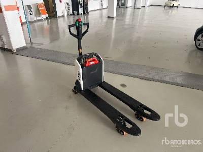 BOBCAT LPM15N Electric (Unused) - Transpaleta: foto 1 BOBCAT LPM15N Electric (Unused) - Transpaleta: foto 1