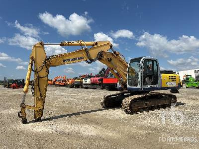 NEW HOLLAND E215 - Excavadora de cadenas: foto 1 NEW HOLLAND E215 - Excavadora de cadenas: foto 1