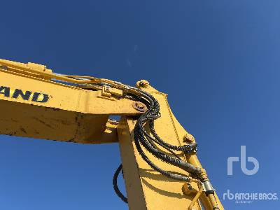 Excavadora de cadenas NEW HOLLAND KOBELCO E140CSR: foto 30