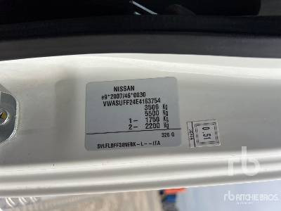 NISSAN CABSTAR 35.12 2014 Multitel Pagliero HX 200 2 ... - Camión con plataforma elevadora: foto 5 NISSAN CABSTAR 35.12 2014 Multitel Pagliero HX 200 2 ... - Camión con plataforma elevadora: foto 5