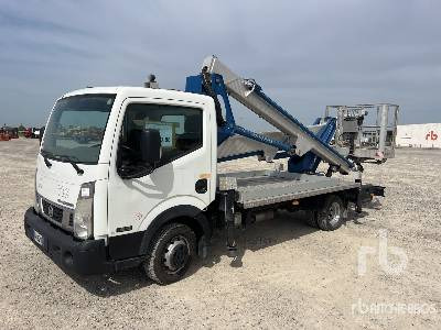 NISSAN CABSTAR 35.12 2014 Multitel Pagliero HX 200 2 ... - Camión con plataforma elevadora: foto 1 NISSAN CABSTAR 35.12 2014 Multitel Pagliero HX 200 2 ... - Camión con plataforma elevadora: foto 1