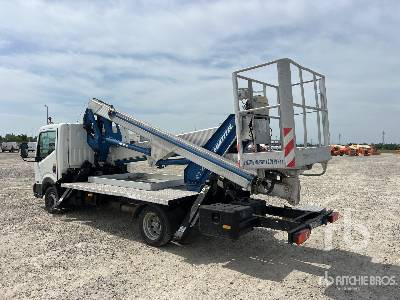 NISSAN CABSTAR 35.12 2014 Multitel Pagliero HX195 19 ... - Camión con plataforma elevadora: foto 2 NISSAN CABSTAR 35.12 2014 Multitel Pagliero HX195 19 ... - Camión con plataforma elevadora: foto 2