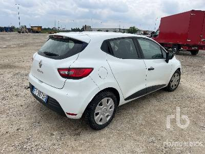 RENAULT CLIO ENERGY 1.5 DCI 75CV - Camión caja cerrada: foto 3 RENAULT CLIO ENERGY 1.5 DCI 75CV - Camión caja cerrada: foto 3