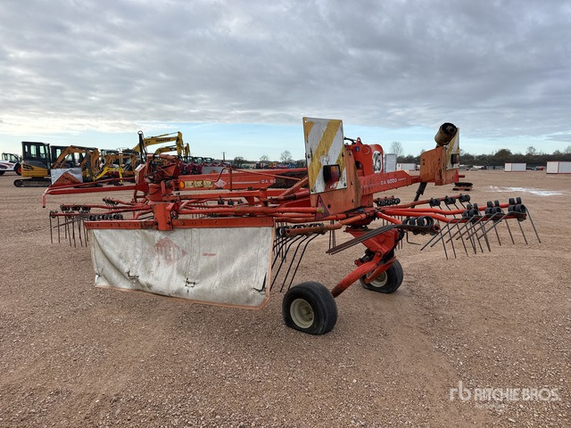 2000 Kuhn GA6000 6 m Semi-Mount 2 Rotor Andaineur Hay Rake - Henificadora: foto 2 2000 Kuhn GA6000 6 m Semi-Mount 2 Rotor Andaineur Hay Rake - Henificadora: foto 2