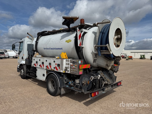 2005 Renault Midlum 220 dCi 2005 Rivard Cleanfos 16T on 4x2 ... Vacuum Excavator Truck - Limpieza de alcantarillado: foto 3 2005 Renault Midlum 220 dCi 2005 Rivard Cleanfos 16T on 4x2 ... Vacuum Excavator Truck - Limpieza de alcantarillado: foto 3