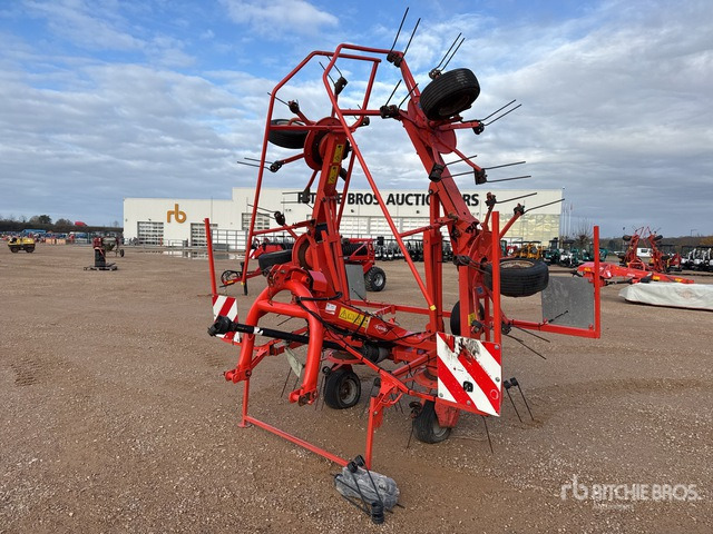 2011 Kuhn GF6502 6.5 m 3-Point 6 Rotor Faneuse Hay Tedder - Henificadora: foto 2 2011 Kuhn GF6502 6.5 m 3-Point 6 Rotor Faneuse Hay Tedder - Henificadora: foto 2