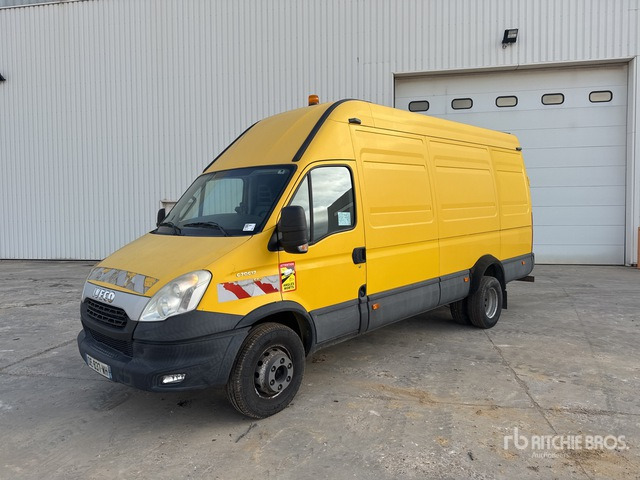 2014 Iveco C70C17 4x2 Camion Atelier Service 4x2 Service Truck - Furgón, Vehículo municipal: foto 2 2014 Iveco C70C17 4x2 Camion Atelier Service 4x2 Service Truck - Furgón, Vehículo municipal: foto 2