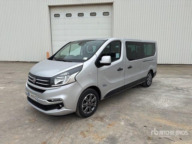 2017 Fiat Talento 125 Ecojet Mini Bus 9 Places Passenger Van - Furgoneta de pasajeros, Furgoneta combi: foto 1 2017 Fiat Talento 125 Ecojet Mini Bus 9 Places Passenger Van - Furgoneta de pasajeros, Furgoneta combi: foto 1