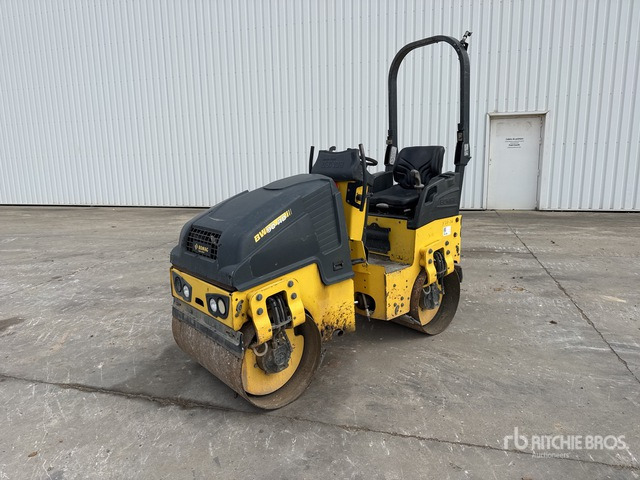 2018 Bomag BW90 AD-5 Compacteur Vibrant Tandem Double Drum Roller - Apisonadora de asfalto: foto 1 2018 Bomag BW90 AD-5 Compacteur Vibrant Tandem Double Drum Roller - Apisonadora de asfalto: foto 1