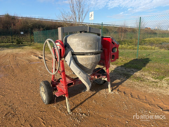 Altrad Portable Concrete Mixer - Hormigonera: foto 1 Altrad Portable Concrete Mixer - Hormigonera: foto 1