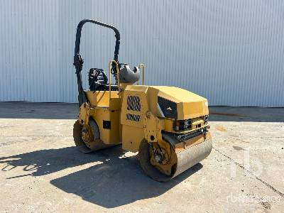 CAT CB24 Compacteur Vibrant Tandem - Apisonadora de asfalto: foto 4 CAT CB24 Compacteur Vibrant Tandem - Apisonadora de asfalto: foto 4