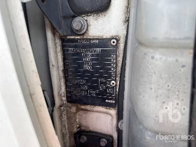 IVECO EUROCARGO 100E1 4x2 Camion Porte Container - Remolque portacontenedore/ Intercambiable: foto 5 IVECO EUROCARGO 100E1 4x2 Camion Porte Container - Remolque portacontenedore/ Intercambiable: foto 5