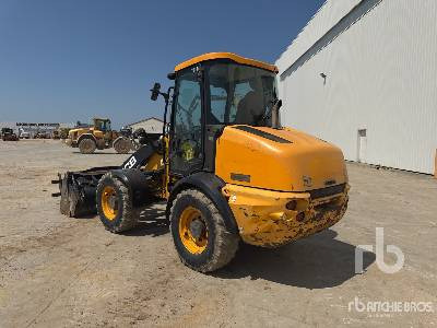 JCB 409 Chargeuse Sur Pneus - Cargadora de ruedas: foto 2 JCB 409 Chargeuse Sur Pneus - Cargadora de ruedas: foto 2