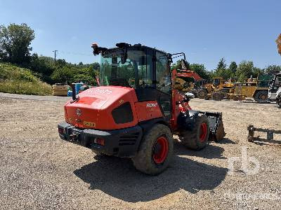 KUBOTA R082 Chargeuse Sur Pneus - Cargadora de ruedas: foto 3 KUBOTA R082 Chargeuse Sur Pneus - Cargadora de ruedas: foto 3