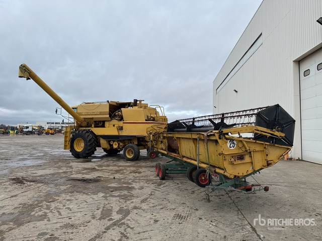 New Holland TF46 Combine Harvester - Cosechadora de granos: foto 2 New Holland TF46 Combine Harvester - Cosechadora de granos: foto 2