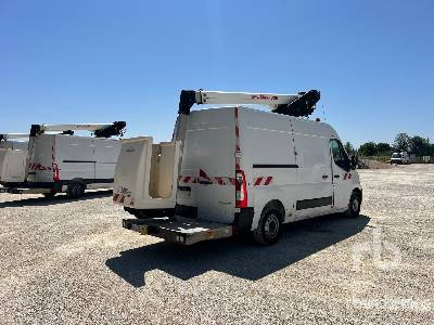 RENAULT MASTER 2018 Klubb K32 10 m on Fourgon ... - Camión con plataforma elevadora: foto 3 RENAULT MASTER 2018 Klubb K32 10 m on Fourgon ... - Camión con plataforma elevadora: foto 3