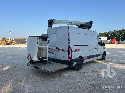RENAULT MASTER 2021 Versalift VTL135EVO 11 m o ... - Camión con plataforma elevadora: foto 4 RENAULT MASTER 2021 Versalift VTL135EVO 11 m o ... - Camión con plataforma elevadora: foto 4
