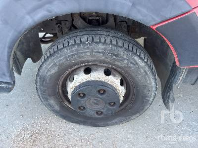 Camión caja abierta RENAULT MAXITY 130DXI 4x2 Crew Cab Camion Plateau Leger: foto 27